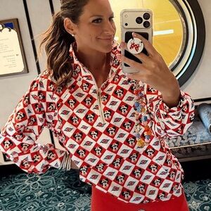 Disney cruise pullover size small worn once new condition
